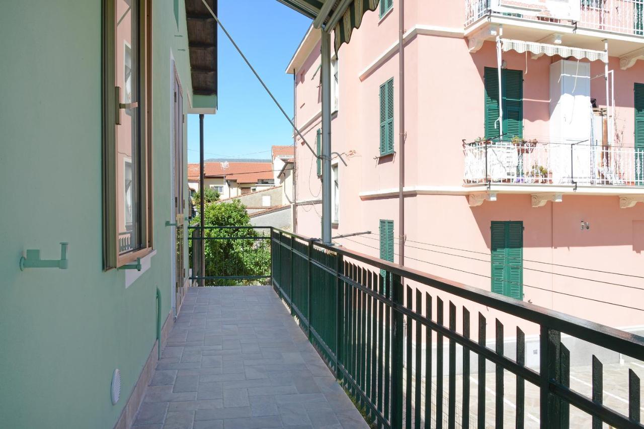 Agriturismo La Casa Degli Zii 알벤가 외부 사진